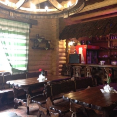 Зал для сніданків 13